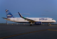 Filename=JETBLUE_A320_N806JB_JFK_0913_JP_small.jpg
Filesize=123KiB
Dimensions=1000x695
Date added=Jan 04, 2014 JETBLUE_A320_N806JB_JFK_0913_JP_small.jpg