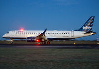 Filename=JETBLUE_E190_N316JB_JFK_0913C_JP_small.jpg
Filesize=126KiB
Dimensions=1000x695
Date added=Feb 04, 2014 JETBLUE_E190_N316JB_JFK_0913C_JP_small.jpg