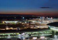 Filename=JFK_1203_JP_small.jpg
Filesize=216KiB
Dimensions=1000x695
Date added=Jul 12, 2012 JFK_1203_JP_small.jpg