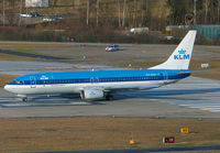 Filename=KLM_737-800_PH-BXN_ZRH_0206B_JP_small.jpg
Filesize=265KiB
Dimensions=1000x695
Date added=Feb 11, 2012 KLM_737-800_PH-BXN_ZRH_0206B_JP_small.jpg