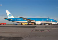 Filename=KLM_777-200_PH-BQB_JFK_0604C_JP_small.jpg
Filesize=224KiB
Dimensions=1299x903
Date added=Aug 09, 2015 KLM_777-200_PH-BQB_JFK_0604C_JP_small.jpg