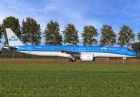 Filename=KLM_E2_PH-NXD_AMS_0623_JP_small.jpg
Filesize=1016KiB
Dimensions=1400x973
Date added=Jun 08, 2023 KLM_E2_PH-NXD_AMS_0623_JP_small.jpg