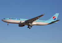 Filename=KOREAN_A330-200_HL8227_LAX_1112_JP_small.jpg
Filesize=106KiB
Dimensions=1299x903
Date added=Nov 12, 2016 KOREAN_A330-200_HL8227_LAX_1112_JP_small.jpg