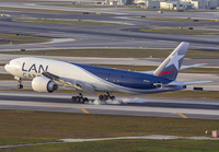 LANCARGO_777F_N772LA_MIA_0115J_JP_small1.jpg