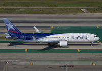 LAN_767-300_CC-BDF_LAX_0213_JP_small.jpg