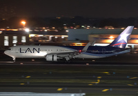 Filename=LAN_767-300_CC-CWF_JFK_0917_JP_small.jpg
Filesize=704KiB
Dimensions=1400x973
Date added=Oct 15, 2017 LAN_767-300_CC-CWF_JFK_0917_JP_small.jpg