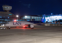 Filename=LAN_787-9_CC-BGB_MIA_0116_10_JP_small.jpg
Filesize=906KiB
Dimensions=1400x973
Date added=Jan 08, 2018 LAN_787-9_CC-BGB_MIA_0116_10_JP_small.jpg