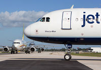 Filename=LINEUP_FLL_1014B_JP_small.jpg
Filesize=246KiB
Dimensions=1200x834
Date added=Oct 15, 2014 LINEUP_FLL_1014B_JP_small.jpg