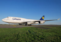 Filename=LUFTHANSA_747-400_D-ABVL_JFK_0714F_JP_small.jpg
Filesize=339KiB
Dimensions=1299x903
Date added=Apr 24, 2016 LUFTHANSA_747-400_D-ABVL_JFK_0714F_JP_small.jpg