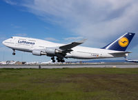 Filename=LUFTHANSA_747-400_SFO_0209small.jpg
Filesize=141KiB
Dimensions=1000x725
Date added=Feb 26, 2009 LUFTHANSA_747-400_SFO_0209small.jpg