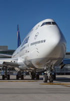 LUFTHANSA_747-8_D-ABYK_MIA_1013A_5_jP_small.jpg