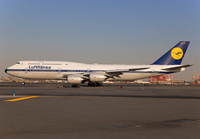 Filename=LUFTHANSA_747-8_D-ABYT_EWR_0515AO_jP_small.jpg
Filesize=946KiB
Dimensions=1400x973
Date added=Jan 02, 2018 LUFTHANSA_747-8_D-ABYT_EWR_0515AO_jP_small.jpg