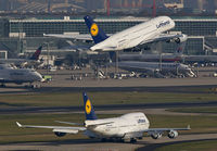 LUFTHANSA_747_A380_FRA_F1112_JP_small.jpg