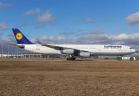 Filename=LUFTHANSA_A340-300_D-AIFC_MUC_0214B_JP_small.jpg
Filesize=351KiB
Dimensions=1299x903
Date added=Jan 20, 2017 LUFTHANSA_A340-300_D-AIFC_MUC_0214B_JP_small.jpg