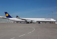 Filename=LUFTHANSA_A340-600_D-AIHK_MUC_0315_JP_small.jpg
Filesize=199KiB
Dimensions=1299x903
Date added=Sep 22, 2015 LUFTHANSA_A340-600_D-AIHK_MUC_0315_JP_small.jpg