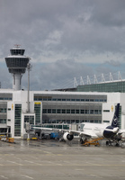Filename=LUFTHANSA_A350-900_MUC_0924_JP_small.jpg
Filesize=786KiB
Dimensions=973x1400
Date added=Sep 17, 2024 LUFTHANSA_A350-900_MUC_0924_JP_small.jpg