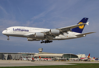 Filename=LUFTHANSA_A380_D-AIMF_MIA_0112D_JP_small1.jpg
Filesize=998KiB
Dimensions=1400x973
Date added=Dec 16, 2017 LUFTHANSA_A380_D-AIMF_MIA_0112D_JP_small1.jpg