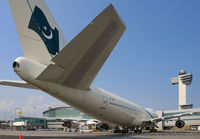 Filename=PIA_747-200_AP-BAT_JFK_0604_JP_small1.jpg
Filesize=232KiB
Dimensions=1299x903
Date added=Nov 08, 2016 PIA_747-200_AP-BAT_JFK_0604_JP_small1.jpg