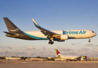 Filename=PRIMEAIR_767-300F_N449AZ_MIA_1221_JP_small.jpg
Filesize=622KiB
Dimensions=1400x973
Date added=May 15, 2022 PRIMEAIR_767-300F_N449AZ_MIA_1221_JP_small.jpg