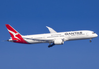 QANTAS_787-9_VH-VNC_HND_0224_1_JP_small.jpg