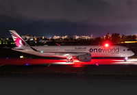 Filename=QATAR_A350-900_A7-ALZ_MIA_1221_JP_small_.jpg
Filesize=948KiB
Dimensions=1400x973
Date added=Mar 21, 2022 QATAR_A350-900_A7-ALZ_MIA_1221_JP_small_.jpg