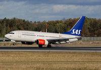 SAS_737-700_SE-RER_FRA_1112_JP_small~0.jpg