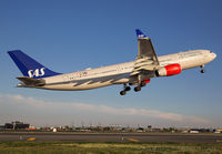 Filename=SAS_A330-300_LN-RKN_EWR_0915_8_JP_small.jpg
Filesize=201KiB
Dimensions=1299x903
Date added=Jan 05, 2017 SAS_A330-300_LN-RKN_EWR_0915_8_JP_small.jpg
