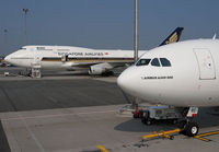 Filename=SINGAPORE_747_EMIRATES_A340-500_JFK_0604_JP.jpg
Filesize=123KiB
Dimensions=1000x695
Date added=Aug 07, 2011 SINGAPORE_747_EMIRATES_A340-500_JFK_0604_JP.jpg