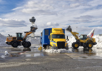 Filename=SNOW-T4_JFK_0226_33_JP_small.jpg
Filesize=826KiB
Dimensions=1400x973
Date added=Feb 28, 2026 SNOW-T4_JFK_0226_33_JP_small.jpg