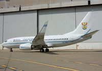 Filename=SOUTHAFRICAN-AIRFORCE_737-700_JFK_0909b.jpg
Filesize=164KiB
Dimensions=1000x695
Date added=Sep 29, 2009 SOUTHAFRICAN-AIRFORCE_737-700_JFK_0909b.jpg