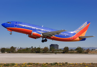 SOUTHWEST_737-300_N328SW_LAX_0208B_JP_smal.jpg