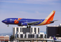 SOUTHWEST_737-300_N647SW_LAX_0299_JP_small.jpg