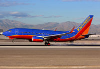 SOUTHWEST_737-700_N463WN_LAS_1112_JP_small.jpg