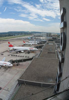 SWISS_MD11_ZRH_0802_JP_small2.jpg