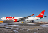 Filename=TAM_A330-200_PT-MVN_JFK_0210B_JP_small.jpg
Filesize=1008KiB
Dimensions=1400x973
Date added=Mar 06, 2024 TAM_A330-200_PT-MVN_JFK_0210B_JP_small.jpg