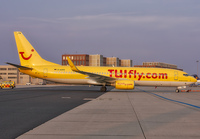 TUIFLY_737-800_D-AHFW_FRA_0909_JP_small1.jpg