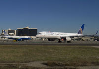 Filename=UNITED757-A320LAX1110jp.jpg
Filesize=151KiB
Dimensions=1000x695
Date added=Nov 18, 2010 UNITED757-A320LAX1110jp.jpg