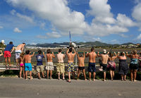 Filename=UNITED_737-700_SXM_0114_JP_small.jpg
Filesize=253KiB
Dimensions=1000x695
Date added=Apr 08, 2014 UNITED_737-700_SXM_0114_JP_small.jpg