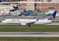 Filename=UNITED_737-900MAX_N67501_LAX_0119_1_JP_small.jpg
Filesize=918KiB
Dimensions=1400x974
Date added=Feb 10, 2020 UNITED_737-900MAX_N67501_LAX_0119_1_JP_small.jpg