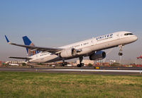 Filename=UNITED_757-200_N29129_EWR_0915_JP_small.jpg
Filesize=276KiB
Dimensions=1299x903
Date added=Mar 03, 2017 UNITED_757-200_N29129_EWR_0915_JP_small.jpg