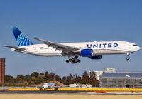 UNITED_777-200_N783UA_NRT_024_1_jP_small.jpg