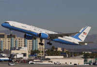 Filename=USA757-20090004LAX1110jp.jpg
Filesize=148KiB
Dimensions=1000x695
Date added=Nov 18, 2010 USA757-20090004LAX1110jp.jpg