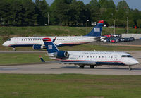 USAIRWAYS_CRJ200_N454AW_CLT_0409_JP_small.jpg