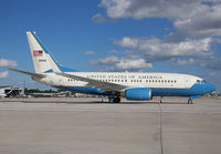Filename=USA_737-700_90540_MIA_0115B_JP_small.jpg
Filesize=199KiB
Dimensions=1299x903
Date added=Sep 12, 2016 USA_737-700_90540_MIA_0115B_JP_small.jpg