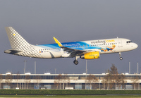 VUELING_A320_EC-MLE_AMS_1118_7_JP_small.jpg