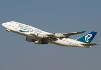 Filename=airnewzealand_747-400_ZK-SUH_LAX_12_04.jpg
Filesize=75KiB
Dimensions=1000x695
Date added=Aug 26, 2009 airnewzealand_747-400_ZK-SUH_LAX_12_04.jpg
