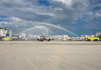 american__737-800_WATERCANONSALUTE_MIA_1009.jpg