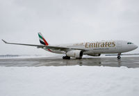 Filename=emirates330_a6-eag_nov06.jpg
Filesize=80KiB
Dimensions=1000x695
Date added=Mar 10, 2009 emirates330_a6-eag_nov06.jpg
