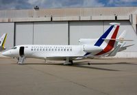 Filename=frenchaffalconjoepries.jpg
Filesize=152KiB
Dimensions=1000x695
Date added=Sep 29, 2009 frenchaffalconjoepries.jpg