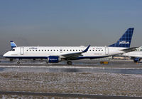 Filename=jetbluee190N258JB1208.jpg
Filesize=178KiB
Dimensions=1000x695
Date added=Oct 12, 2010 jetbluee190N258JB1208.jpg
